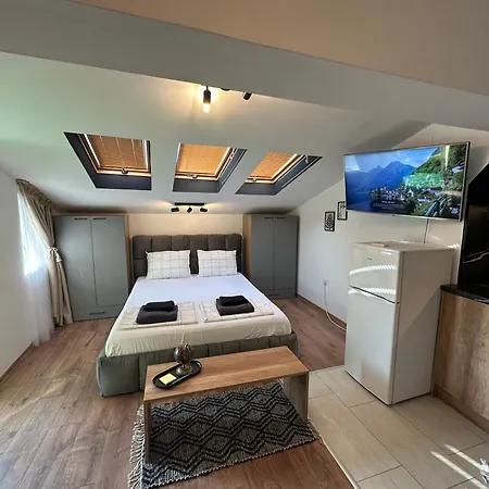 With Terrace - Center Apartman