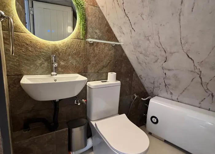 Apartamento With Terrace - Center